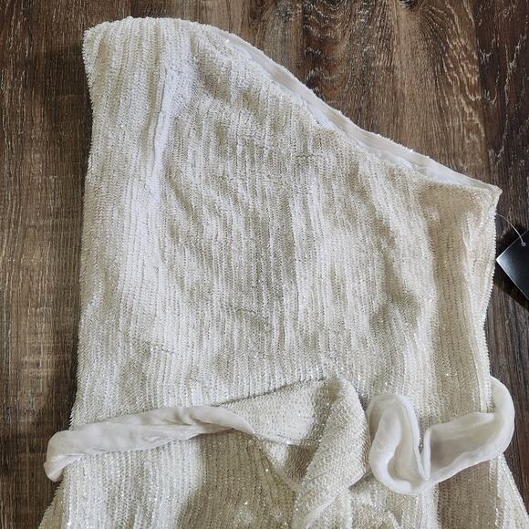 Retrofete Ella Sequin Dress in Moonglow White One Shoulder Size XXS NWT - Picture 4 of 11